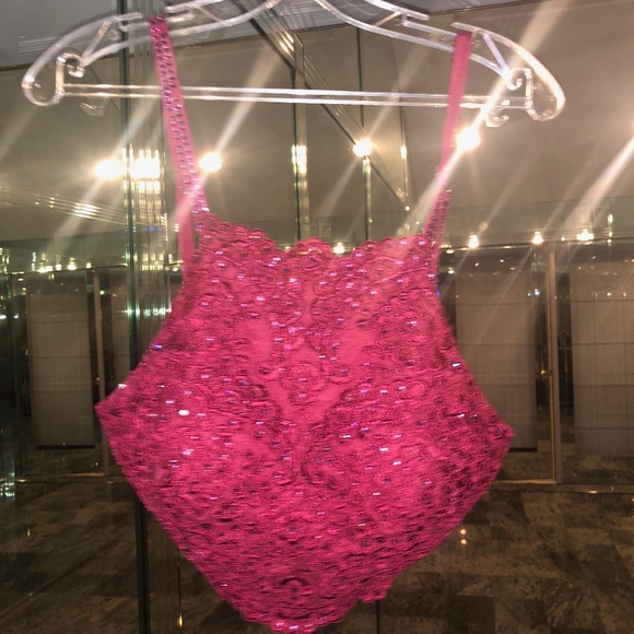 Two piece formal gown - Picture 3 of 8